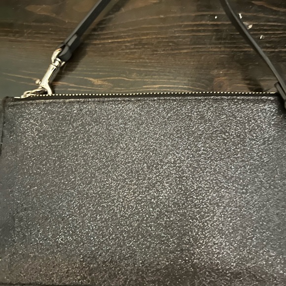 COACH wristlet - Picture 5 of 5